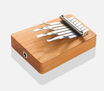 Hokema 7 note Pentatonic Kalimba with pickup