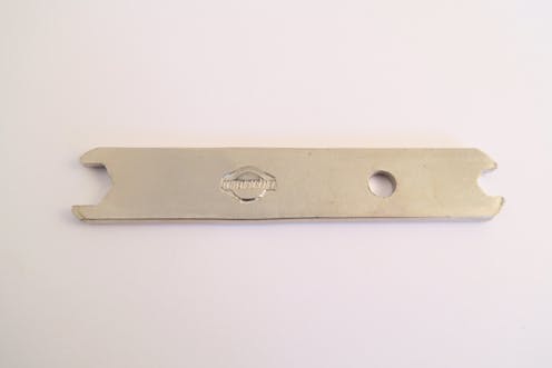 Contemporanea Multi-use Tuning key